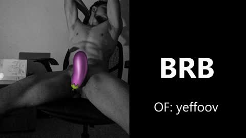 Snapshot of yeff_stone chatting on September 24, 1:49 am yeff online show from September 24, 1:49 am