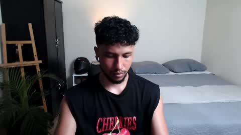 yeff online show from April 24, 12:46 am