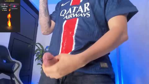 Snapshot of yeiko_romero_ chatting on October 16, 6:16 pm YEIKO ROMERO online show from October 16, 6:16 pm