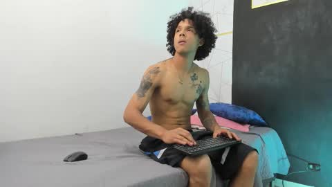 yeison_black online show from February 3, 1:36 am