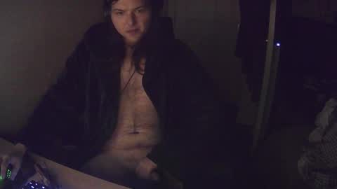 Snapshot of yeovil_alex chatting on January 2, 5:46 am Alex online show from January 2, 5:46 am