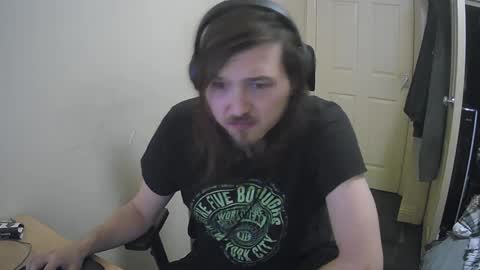 Snapshot of yeovil_alex chatting on December 29, 8:55 am Alex online show from December 29, 8:55 am