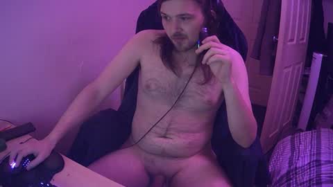 Snapshot of yeovil_alex chatting on December 10, 2:02 am Alex online show from December 10, 2:02 am