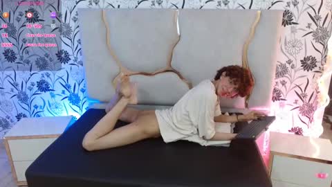Snapshot of yessy_tay chatting on September 29, 8:27 pm Yessy online show from September 29, 8:27 pm
