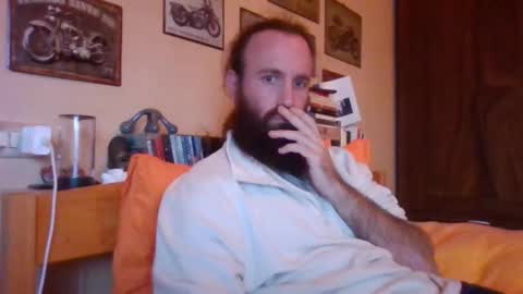 Snapshot of yeti_92 chatting on October 14, 4:14 pm yeti_92 online show from October 14, 4:14 pm