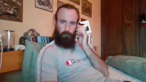 Snapshot of yeti_92 chatting on October 6, 4:11 pm yeti_92 online show from October 6, 4:11 pm