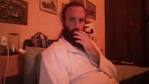 yeti_92 online show from November 3, 5:15 pm