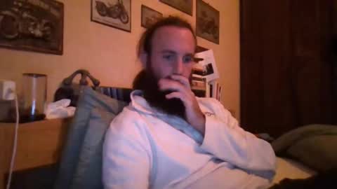 Snapshot of yeti_92 chatting on October 10, 4:56 pm yeti_92 online show from October 10, 4:56 pm