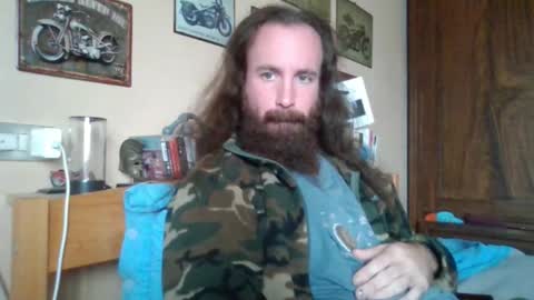 Snapshot of yeti_92 chatting on October 3, 11:04 am yeti_92 online show from October 3, 11:04 am