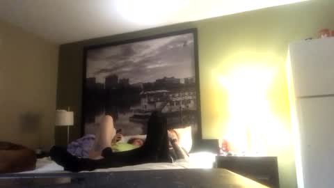 yfwb69xxx online show from January 8, 2:28 am