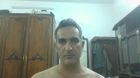 yilmazburak80 online show from September 28, 8:40 pm