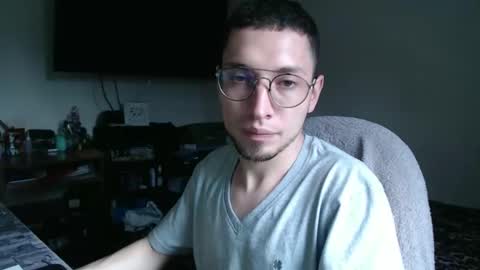 yinmao08 online show from March 23, 5:19 pm