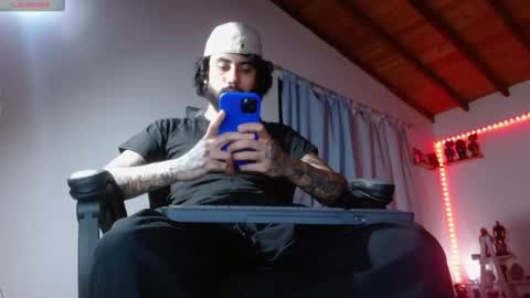 Snapshot of yio__cohen chatting on September 30, 7:35 am yio cohen online show from September 30, 7:35 am