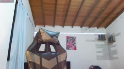 yio cohen  online show from November 25, 4:36 am