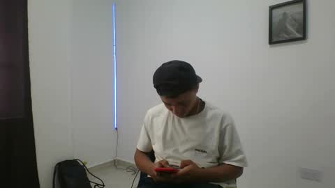 yissus_20 online show from April 24, 5:15 pm