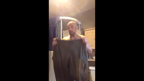 ynfantejovanny online show from March 31, 2:30 pm