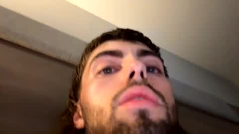 yngwork29 online show from September 18, 3:30 am