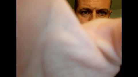 ynwaynwa801 online show from April 1, 11:01 am