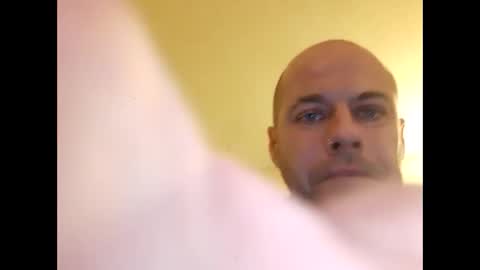 ynwaynwa801 online show from March 31, 9:44 am