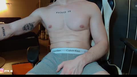 Yo  an online show from February 9, 8:24 pm