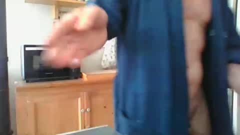 Yoann online show from April 21, 1:17 pm