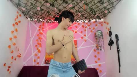 Snapshot of yoel_allan_hot88 chatting on September 9, 7:46 pm yoel_allan_hot88 online show from September 9, 7:46 pm