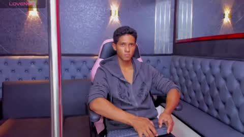 Yoel online show from June 21, 7:08 pm
