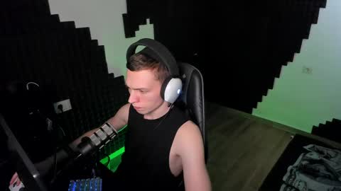 You can ask my name in pm online show from April 22, 7:40 pm