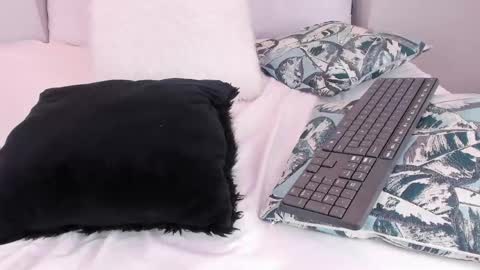 Yoiirchi online show from April 16, 9:39 pm