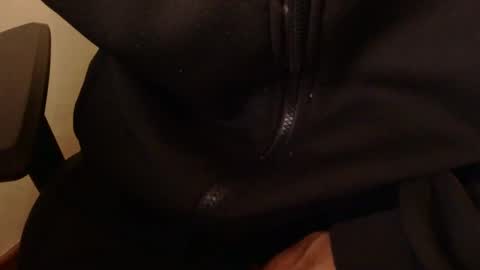 Snapshot of yokaxondoo chatting on November 2, 1:26 pm yokaxondoo online show from November 2, 1:26 pm