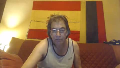 yosep online show from May 3, 7:44 am