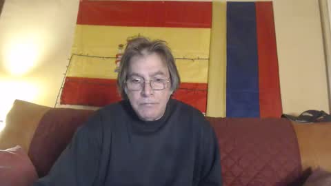 yosep online show from February 9, 5:06 pm