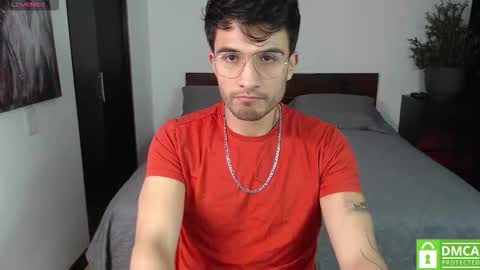Snapshot of yoshy_man chatting on October 13, 3:01 am yoshy_man online show from October 13, 3:01 am