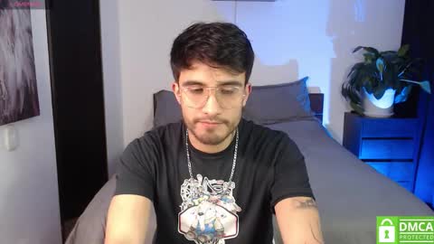 Snapshot of yoshy_man chatting on October 10, 3:55 am yoshy_man online show from October 10, 3:55 am