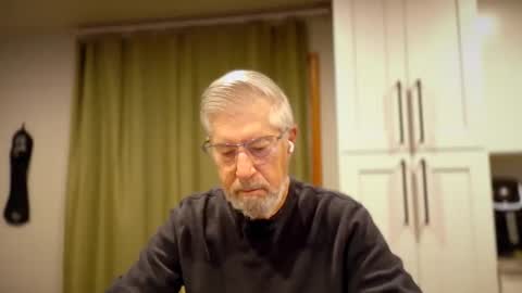 Snapshot of yougogirl_3 chatting on November 1, 1:37 pm Colorado Guy Straight online show from November 1, 1:37 pm