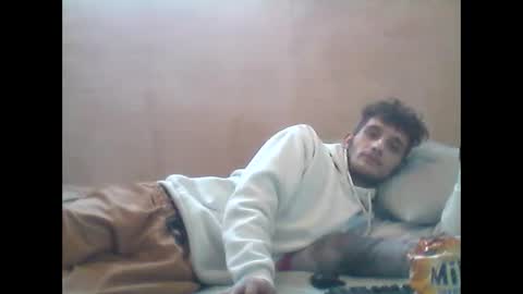 youndadd online show from February 1, 10:14 am