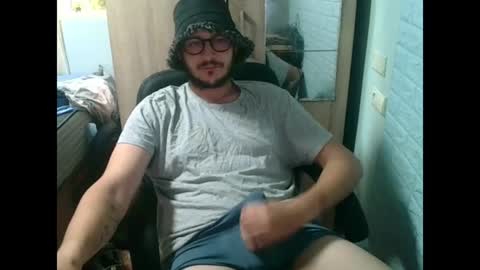 A... online show from June 22, 10:31 am