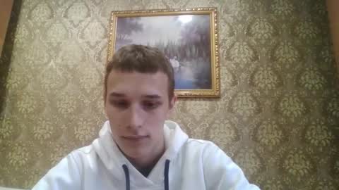 Snapshot of your_honeyy chatting on September 27, 10:57 am Mark online show from September 27, 10:57 am