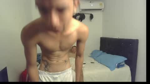 your_master7 online show from April 25, 8:39 pm