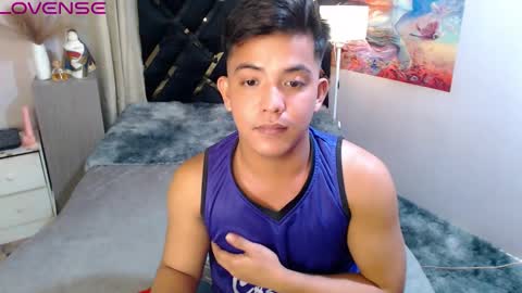 Snapshot of yourasian_bradley chatting on September 20, 10:48 am yourasian_bradley online show from September 20, 10:48 am