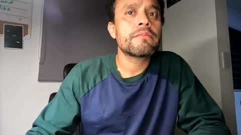 yourcandyboy69 online show from December 24, 2:32 am