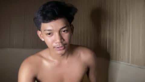 yourcumboy88 online show from June 13, 3:43 pm