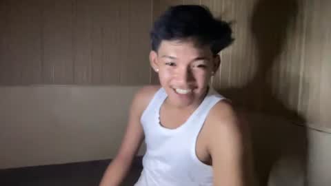 yourcumboy88 online show from June 16, 1:46 pm