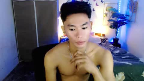 Rence online show from February 28, 9:30 am