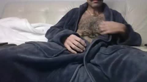 yourfavhairyboy online show from December 19, 4:20 am