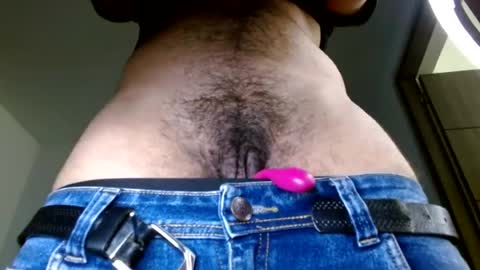 yourfavorite_bigclit online show from July 28, 7:37 pm