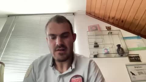 youriad online show from October 18, 11:37 am
