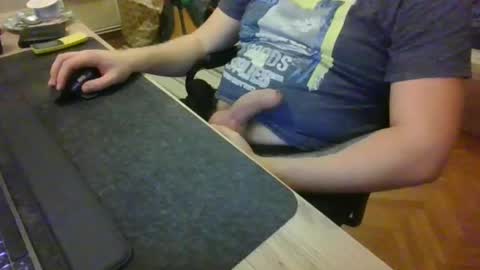 Snapshot of yourmaster9889 chatting on December 11, 7:54 pm yourmaster9889 online show from December 11, 7:54 pm