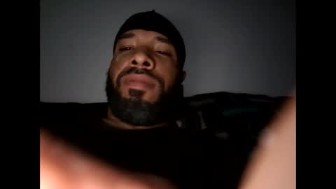 Snapshot of yoursexydaddy79 chatting on September 10, 6:01 am mother fucker online show from September 10, 6:01 am