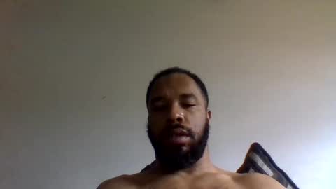 Snapshot of yoursexydaddy79 chatting on January 2, 5:39 pm mother fucker online show from January 2, 5:39 pm
